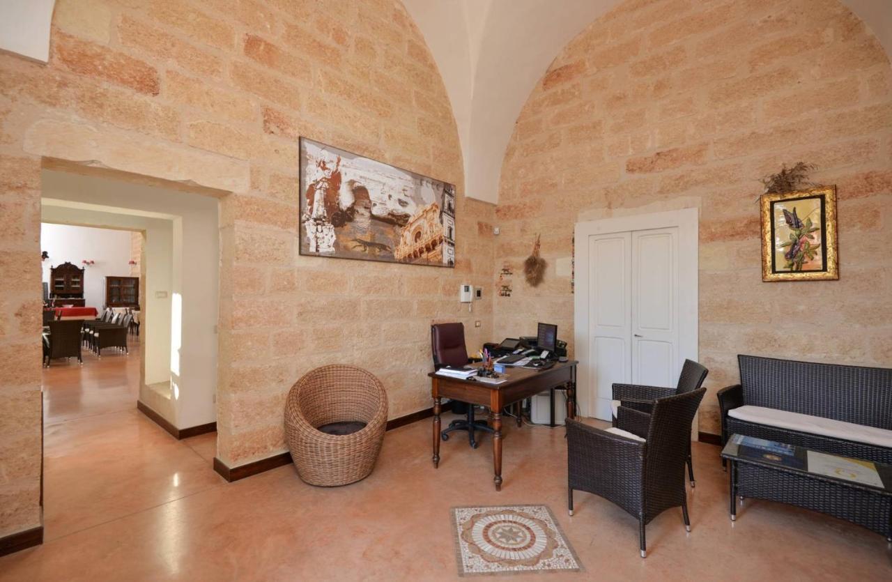 Masseria Li Campi Каваллино-ди-Лечче Экстерьер фото