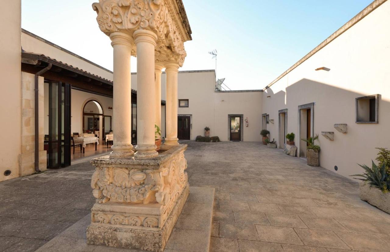 Masseria Li Campi Каваллино-ди-Лечче Экстерьер фото