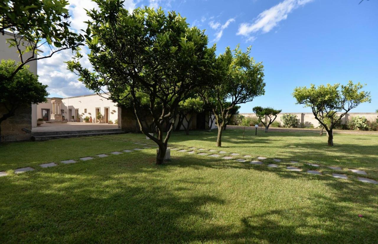 Masseria Li Campi Каваллино-ди-Лечче Экстерьер фото